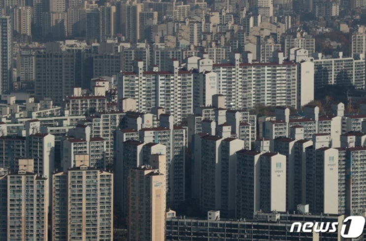  꼿꼿한 호가에 매수세 '미지근'…수도권 아파트 매물 40여일 만에 20% ↑