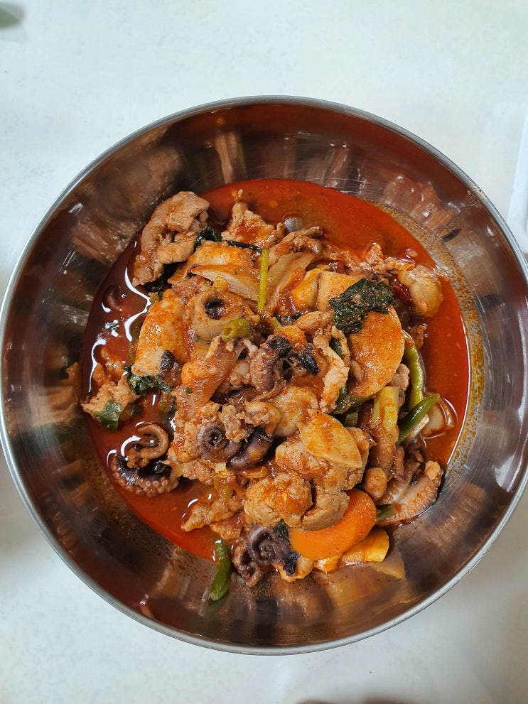  쭈꾸미 효능 및 제철 그리고 쭈꾸미 삼겹살볶음