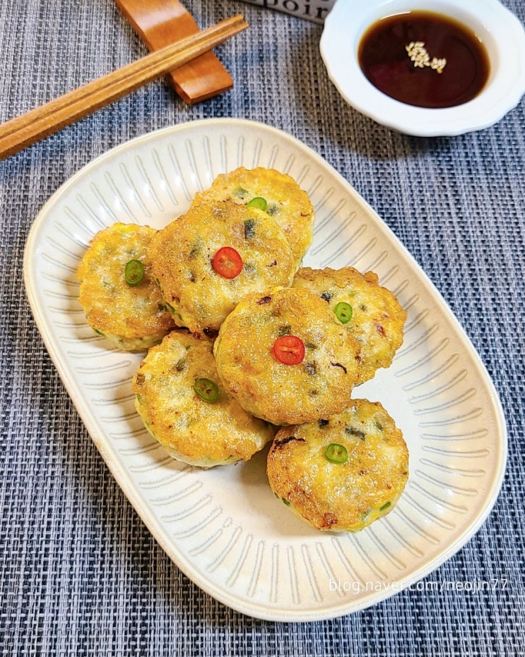 돼지고기 동그랑땡 만드는법 맛있어서 부치면서 먹게되는 집밥 인기반찬