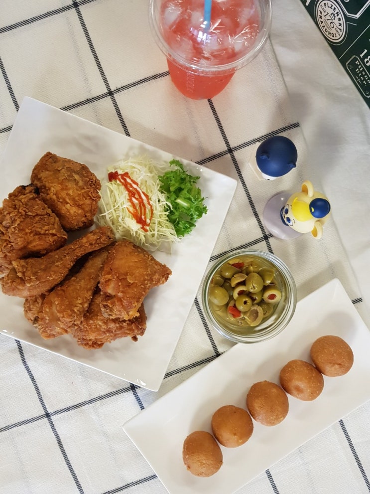  [내돈내산] 홈플러스 가성비 좋은 양 많은 치킨! 두마리 치킨 패밀리