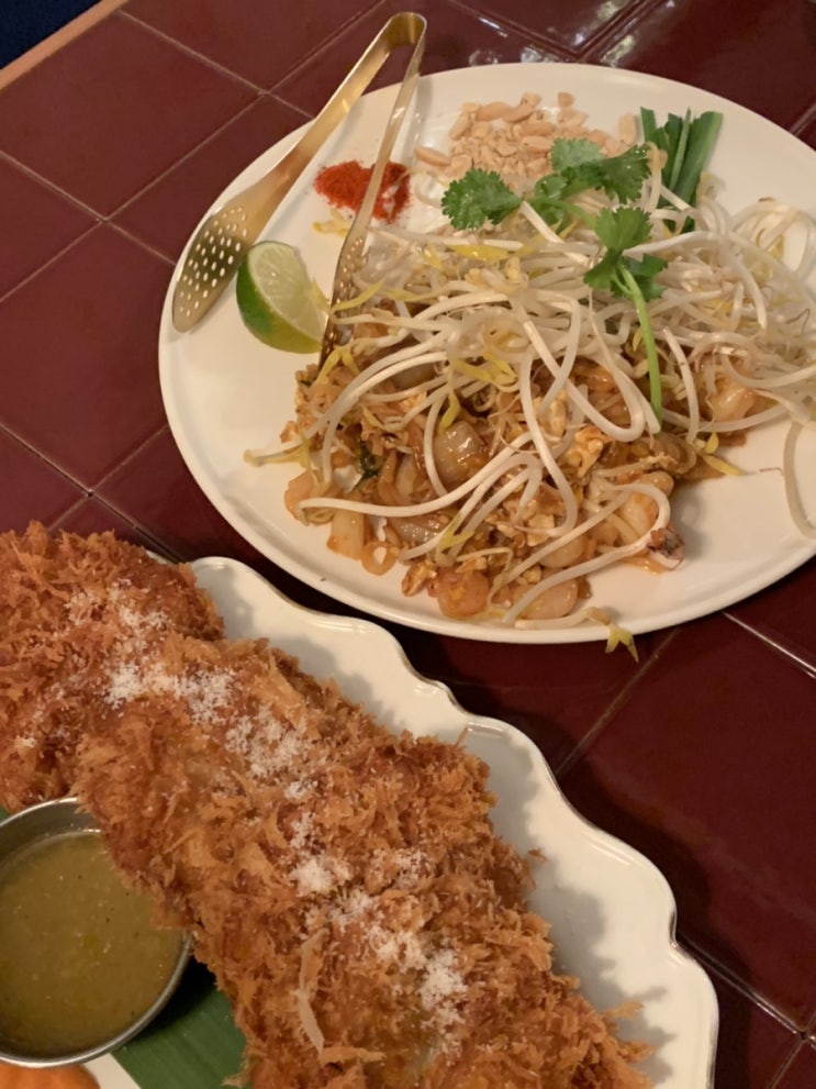 용리단길 맛집 | 태국에서 먹던 팟타이가 그립다면 ‘쏭타이치앙마이’