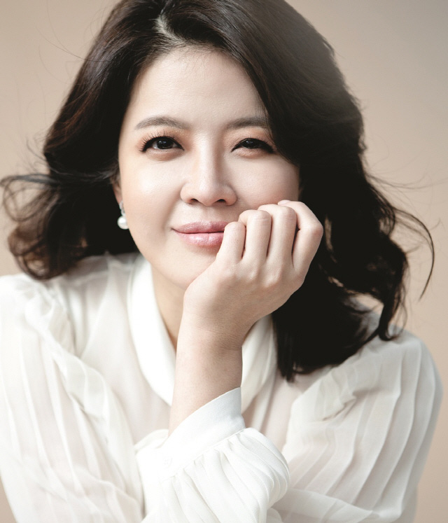  김여진 나이 남편 직업 pd 김진민 감독 결혼 자녀 가족 고향 프로필