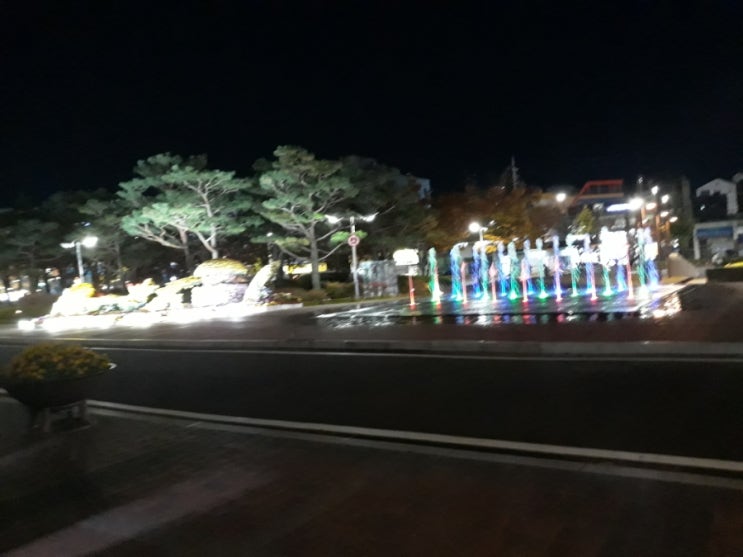  진주 시 국화꽃 전시장 18일 전