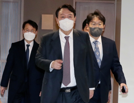 자멸로 가는 이재명의 하인리히 법칙? Vs. 윤석열 주변 몽니들!
