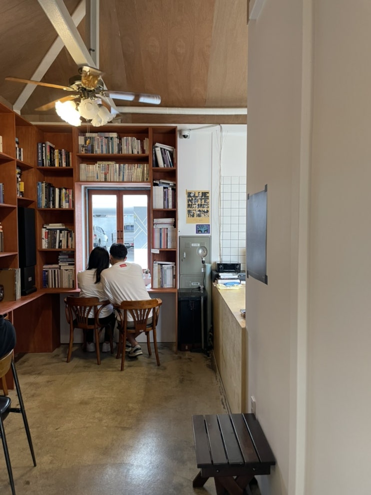  여인숙을 예쁘게 리모델링한 제천 카페 관계의미학