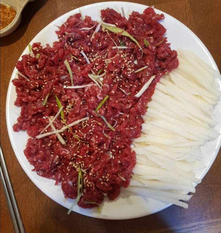  대구 성서 생고기, 육회 맛집 "동막골 생고기"