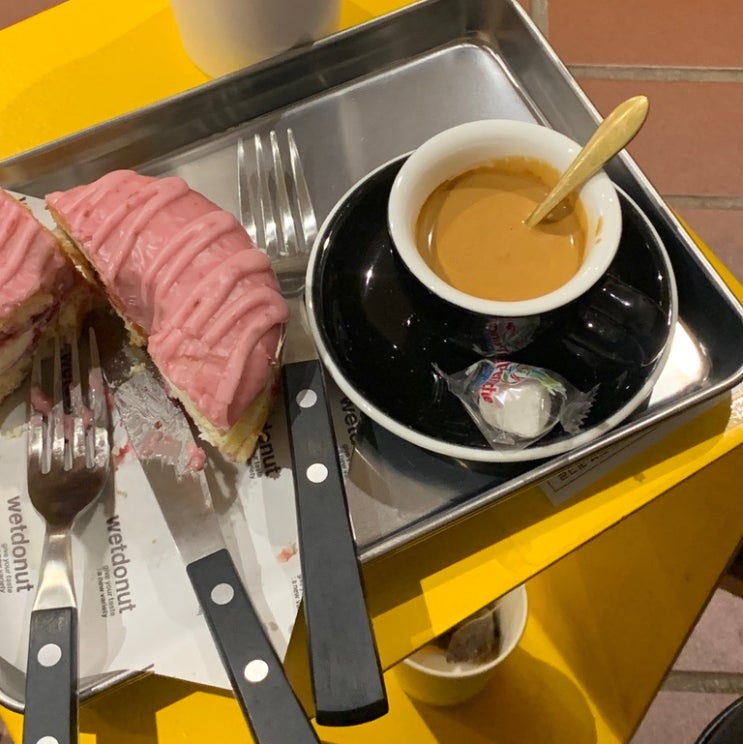  웻커피 한남 도넛&에스프레소 도넛프레소 맛집