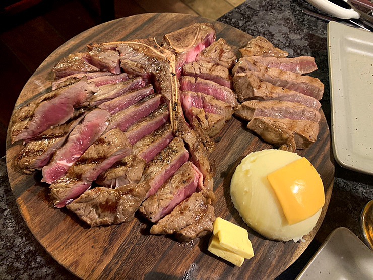  신당동 가성비 좋은 티본스테이크 맛집 - 우육미(우肉미)