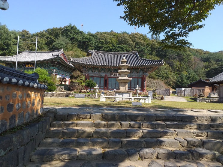  세종특별자치시 운주산의 아름다운 사찰.   비암사(碑巖寺)