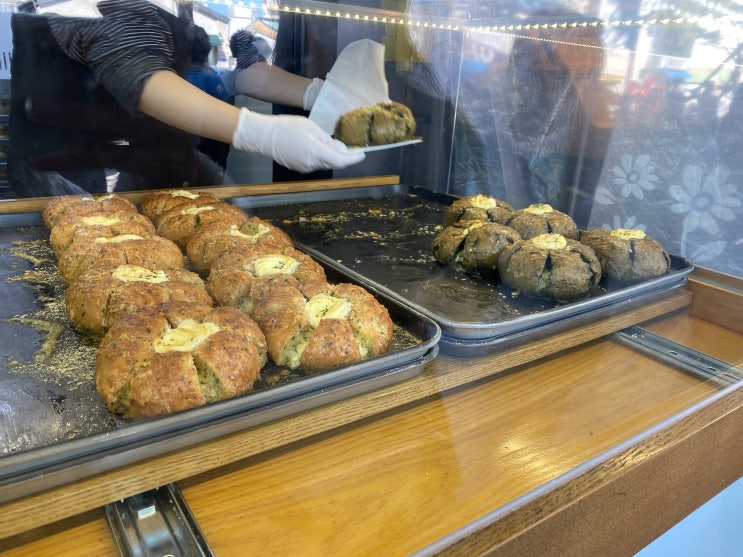  강릉 중앙시장 월화 거리 육쪽마늘빵 팡파미유