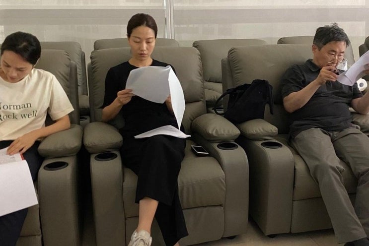  김신록 나이 남편 직업 연극 배우 박경찬 결혼 자녀 가족 고향 프로필