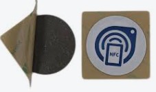  RFID HF/NFC 라벨 태그 금속에서 동작 못하는 이유는?