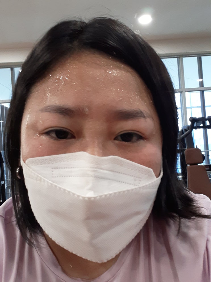  오늘도 헬스장 자전거40분
