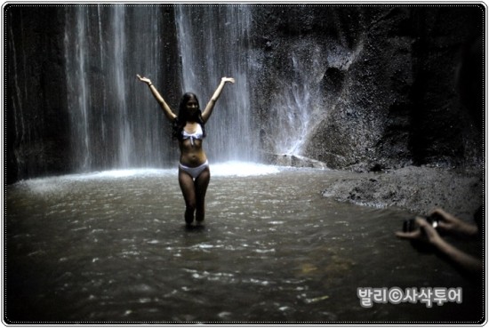  인도네시아 여행-발리 인스타 감성사진 - 발리 뚜까드 쯔뿡 폭포! (Tukad Cepung Water Fall)