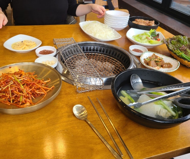  돼지갈비 맛집! 소나무가 있는 풍경(소풍)