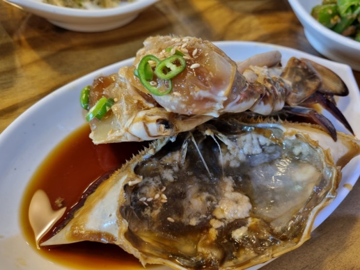  부산역 간장게장 맛집 - 그 맛을 못 잊어 다시 찾은 그 집 / 골목 게장