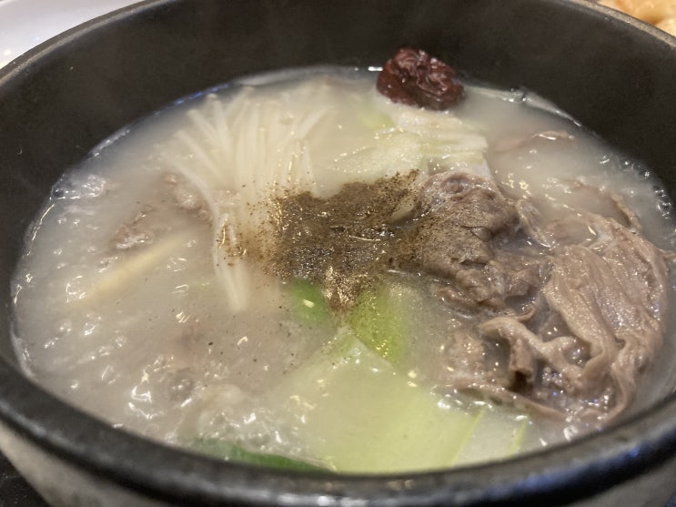  쌀쌀한 날씨엔 따끈한 설렁탕 이수역 명가 설농탕