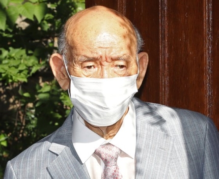  전두환 전 대통령, 연희동 자택서 별세…향년 90세