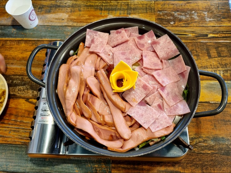  꽃처럼 예쁜 동탄 부대찌개 아시나요?