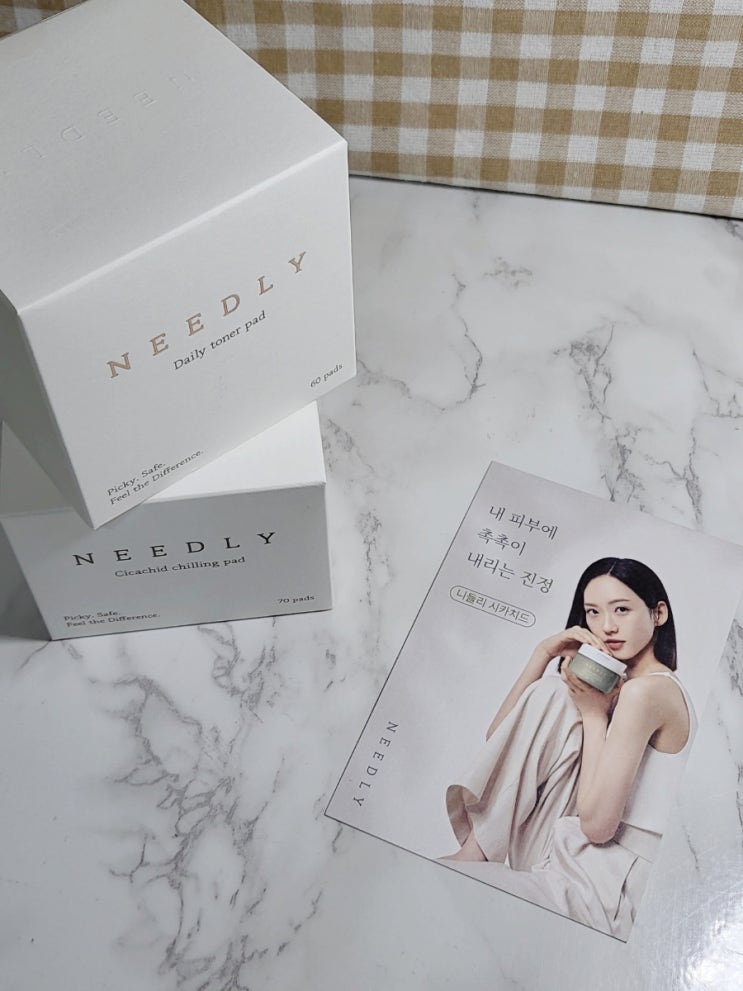 니들리 데일리 토너패드 VS 시카치드 칠링 패드 본격 비교 리뷰 니들리 데일리 토너패드 VS 시카치드 칠링 패드 본격 비교 리뷰
