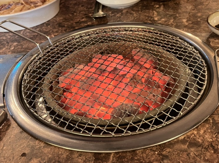  고기 불판 활활