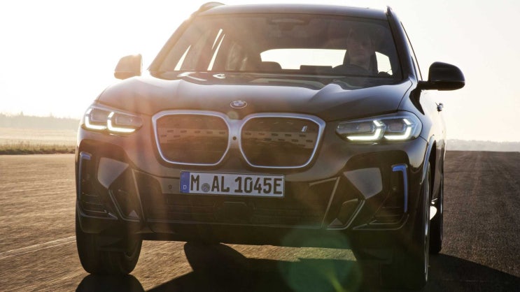 [비엠타카] BMW 전기차 iX3 모델 출시 정보 - BMW 온라인 샵 구매 (전기차 보조금)
