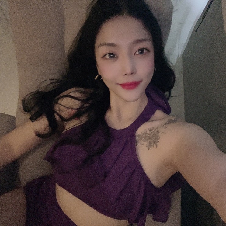   앞주머니속에 독약 들어있다〰️ c