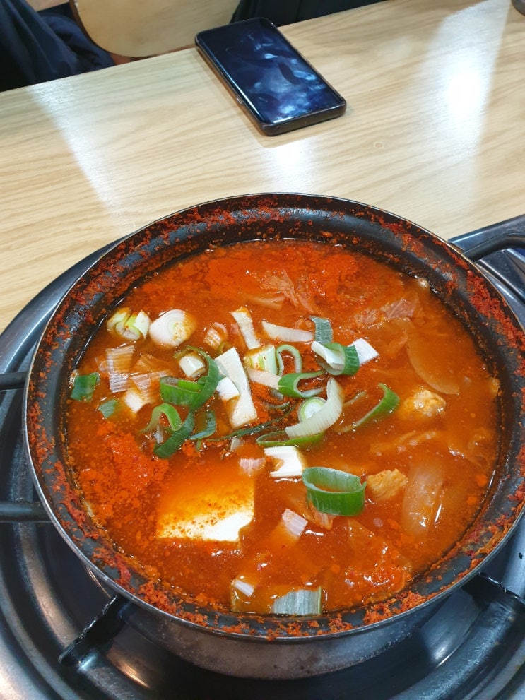 통돼지 김치찌개, 제육볶음이 정말  맛있는 월수금 의왕점