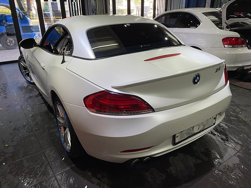 서울 서대문구 / 랩핑 / 전체랩핑 / BMW / Z 모델
