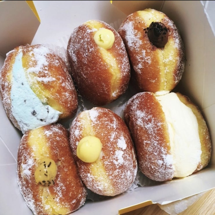  카페 노티드 도넛 잠실 송리단길점