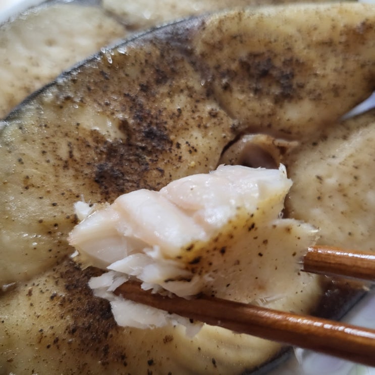  에어프라이어삼치구이 ) 제철을 맞은 삼치 부드럽고 담백해요.