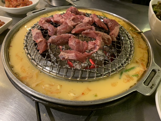  신중동 추억의 계란크러스트 마포갈매기! 그리고 무제한 아트로 엄마의 네일아트!