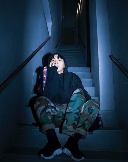 어린아이에서 어른으로 " 양홍원 - 사계 "