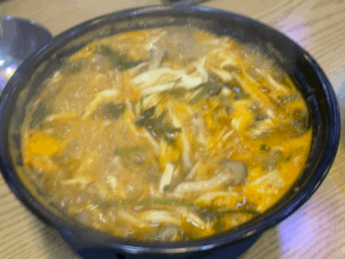  김포공항맛집 공항칼국수에서 버섯칼국수 먹고왔어요.