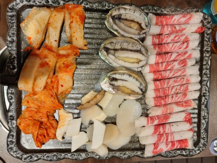  백억하누에서 전복 삼합으로 몸보신!