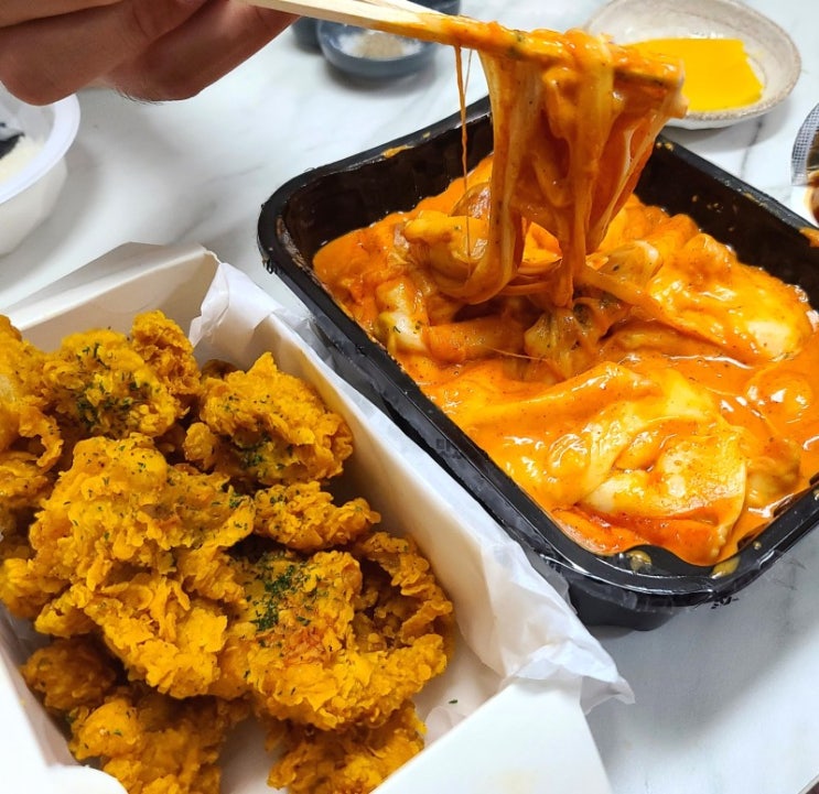  개금 맛집_ 떡참 로제떡볶이와 치킨세트 후기