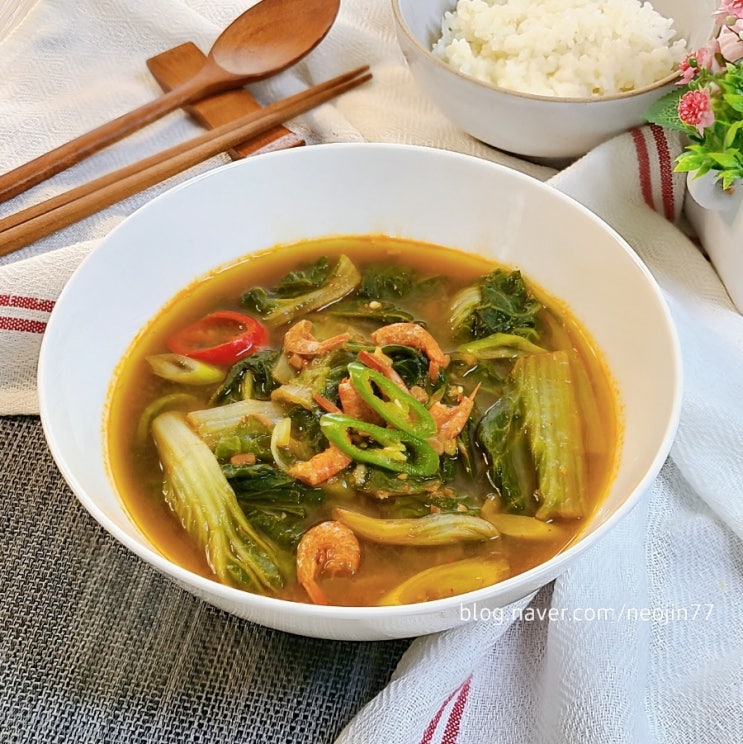 봄동된장국 끓이는법 봄동국 구수하고 달큰한 봄동 아침국 요리로 추천