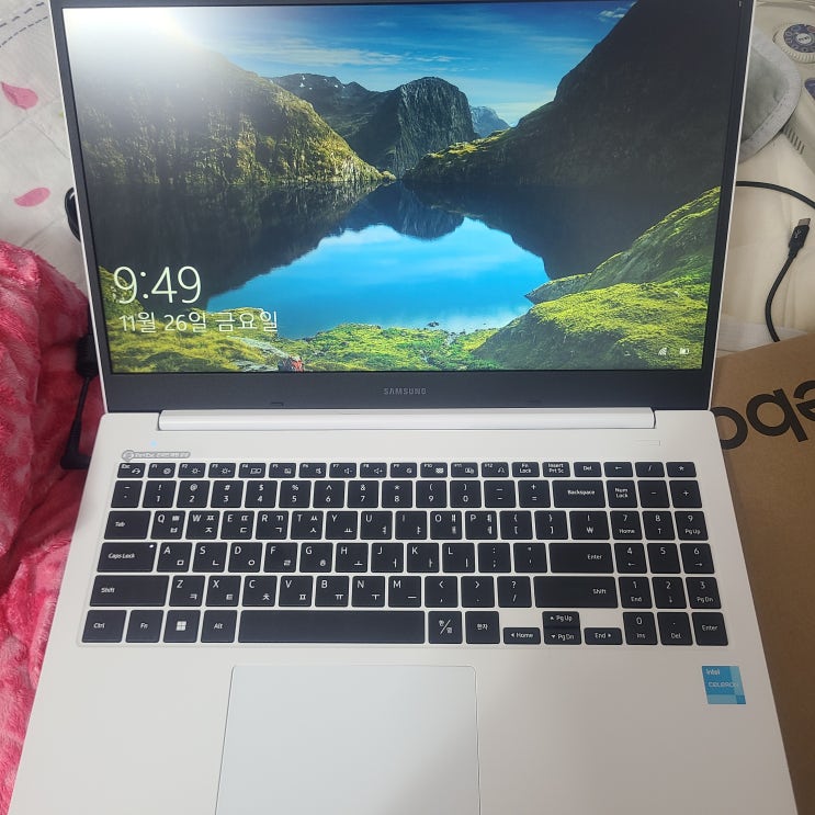  삼성 노트북 플러스2 가성끝판왕!!! 실사용, 간단사용방법(인강, 사무용 추천상품)(NT550XDA-K14A)