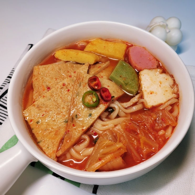 투다리 김치우동 비주얼 김치어묵국 만들기 백종원 김치칼국수 만드는법 투다리 김치우동 비주얼 김치어묵국 만들기 백종원 김치칼국수 만드는법