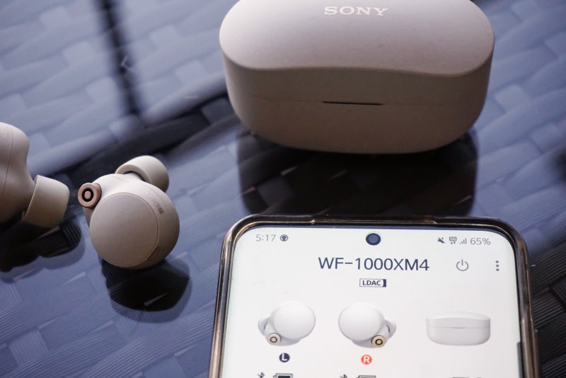 소니 무선이어폰 WF-1000XM4, 연결 및 다양한 편의 기능 사용법