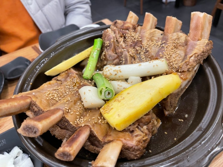  푸짐하고 맛난 갈비찜 일산 주엽 맛집 오실장강남면옥 주엽점