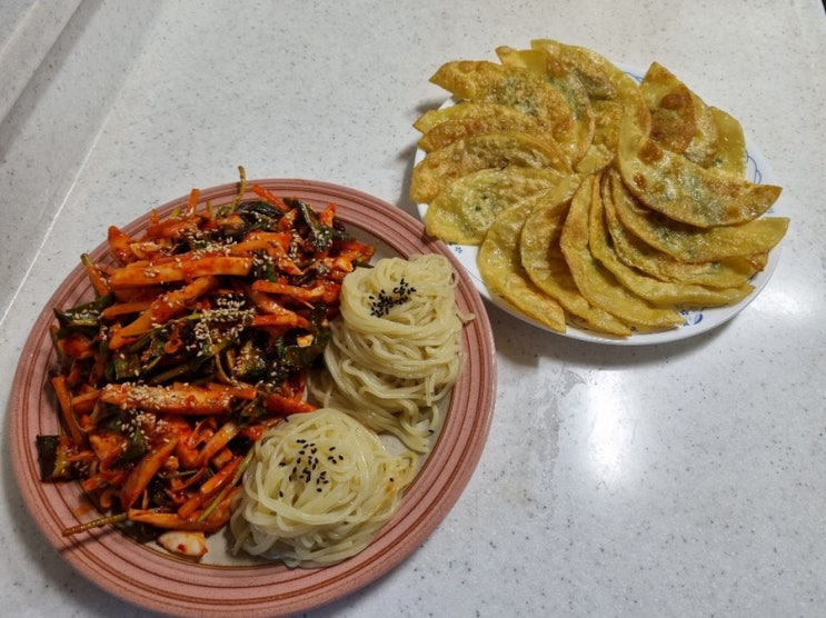  간단한 캠핑요리 칠성반고개무침회 간편하고 맛있어요
