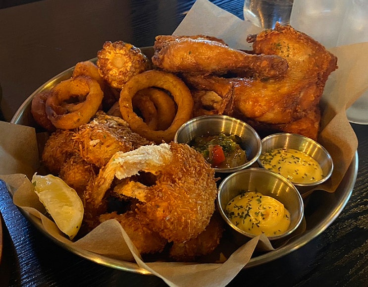  부개역 맛집 추천, 맛있고 분위기 좋은 "야들리애치킨 플래이트 상동점"