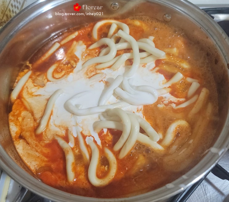 경규식당 분모자로제떡볶이 매콤한게 딱이야 경규식당 분모자로제떡볶이 매콤한게 딱이야