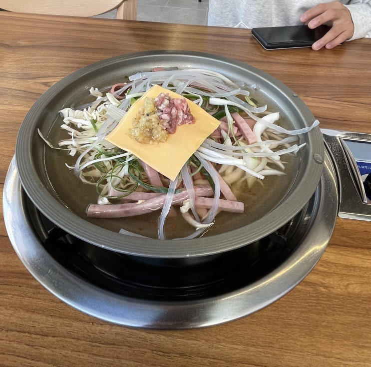  천안두정동 <엉클부대찌개> 방문후기