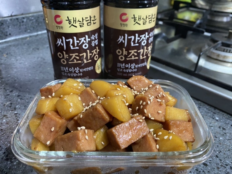  청정원 씨간장 숙성공법 양조간장으로 스팸감자조림만들기