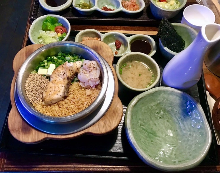  웨이팅 긴데는 다 이유가 있다! 홍대맛집 솔솥 와규솥밥, 도미관자솥밥 후기