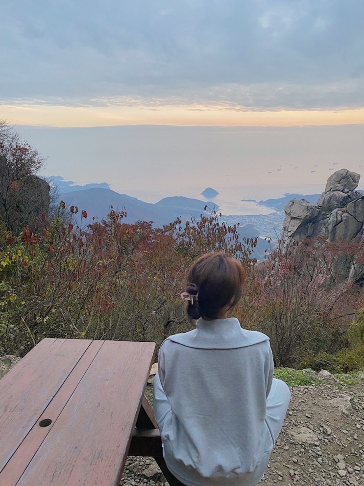  [21.11.21] 여수~남해여행 2일차 :: 독일마을/보리암 금산산장/카페 라운지32