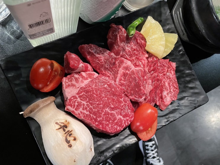  깔끔한 분위기의 소사벌 한우 맛집 <평택 우심>