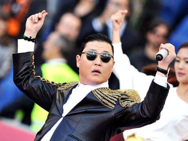  능숙한 사람의 멋진 절실함을 보여주는 가수 싸이(PSY)의 예술이야